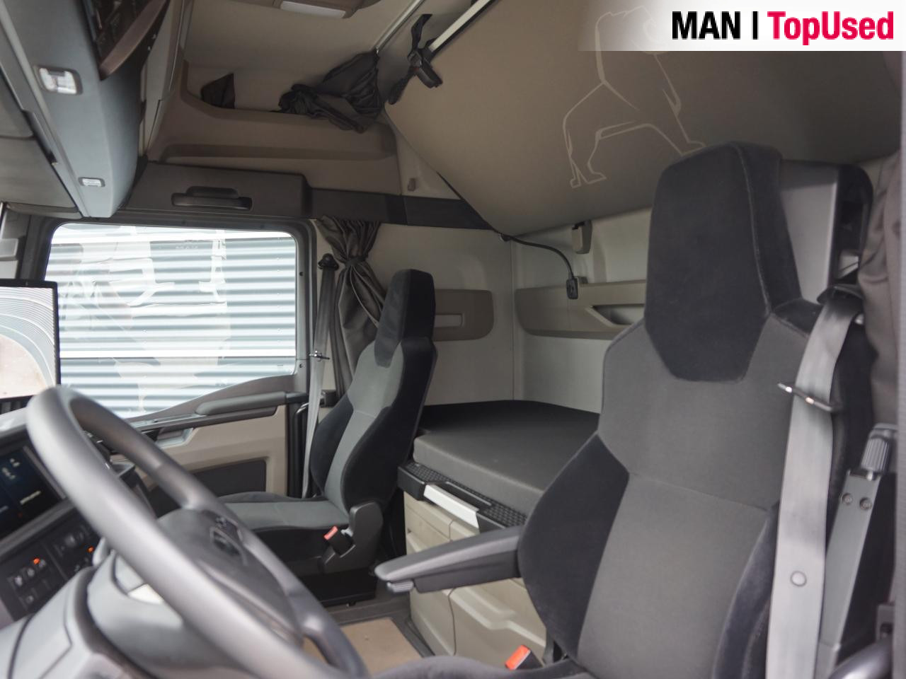 MAN TGX 18.480 4x2 BL SA / OptiView / 2 Tanks / LED - Тягач: фото 5 MAN TGX 18.480 4x2 BL SA / OptiView / 2 Tanks / LED - Тягач: фото 5