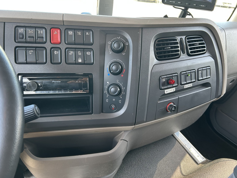 DAF LF 320 FA / Effer 175.2/c3s Crane / 363 dkm / Plateau - Вантажівка з маніпулятором: фото 5 DAF LF 320 FA / Effer 175.2/c3s Crane / 363 dkm / Plateau - Вантажівка з маніпулятором: фото 5