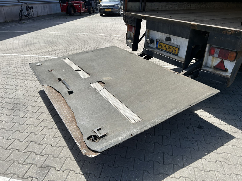 Floor FLMA-18 / Wipkar - Anhanger - Trailer / Alu Box / Loadlift / BPW Drum - Закритий кузов причіп: фото 5 Floor FLMA-18 / Wipkar - Anhanger - Trailer / Alu Box / Loadlift / BPW Drum - Закритий кузов причіп: фото 5