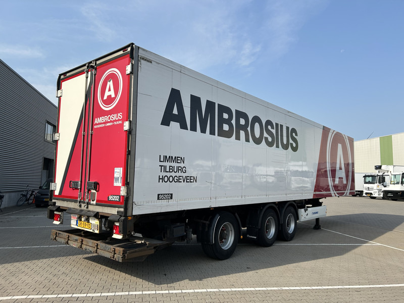 Krone Cool Liner / Carrier Vector 1850 Frigo / Loadlift 3000 kg / APK TUV 02-26 - Рефрижератор напівпричіп: фото 2 Krone Cool Liner / Carrier Vector 1850 Frigo / Loadlift 3000 kg / APK TUV 02-26 - Рефрижератор напівпричіп: фото 2