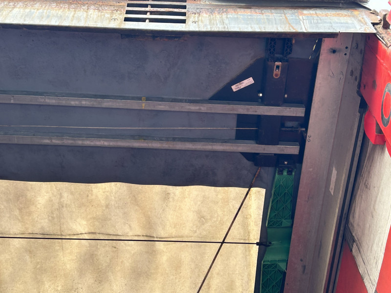 Krone Profi Liner / Mega / Curtainside / BPW Drum / NL Trailer - Тентований напівпричіп: фото 4 Krone Profi Liner / Mega / Curtainside / BPW Drum / NL Trailer - Тентований напівпричіп: фото 4