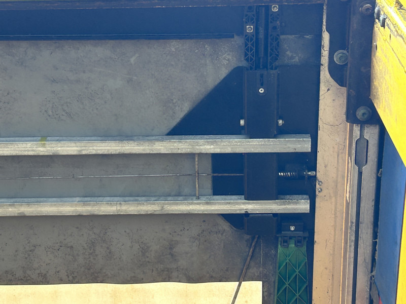 Krone Profi Liner / Schuifzeil / Kooi Aap / Stuur + Liftas / APK 05-26 - Тентований напівпричіп: фото 4 Krone Profi Liner / Schuifzeil / Kooi Aap / Stuur + Liftas / APK 05-26 - Тентований напівпричіп: фото 4