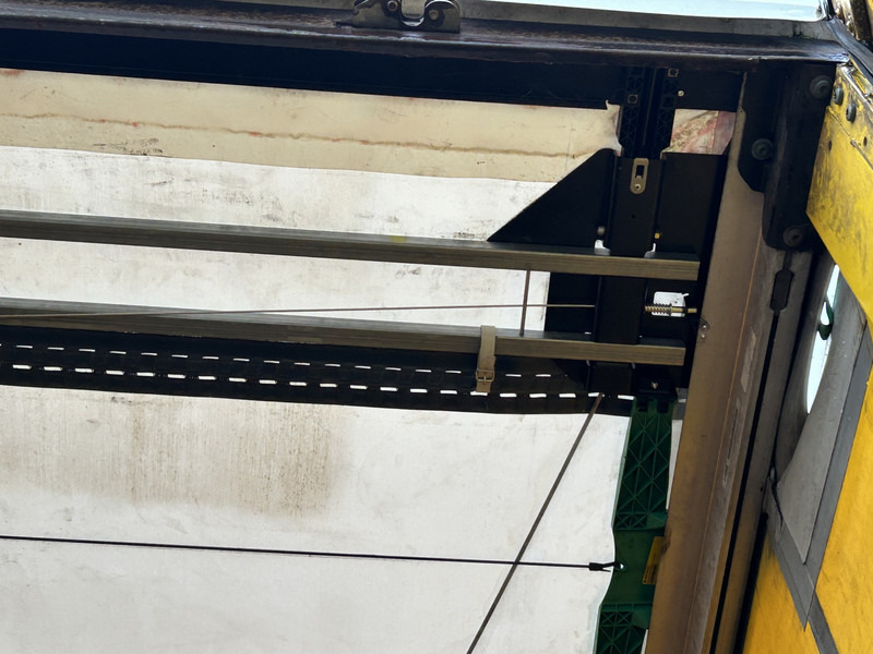 Krone Profi Liner / Schuifzeil / Kooi Aap / Stuur + Liftas / APK 05-26 - Тентований напівпричіп: фото 4 Krone Profi Liner / Schuifzeil / Kooi Aap / Stuur + Liftas / APK 05-26 - Тентований напівпричіп: фото 4