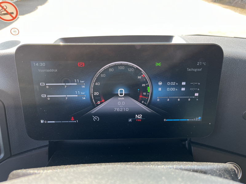 Mercedes-Benz Actros 2124 / 2023 / 18 Ton / Box / Laadklep - Вантажівка з закритим кузовом: фото 4 Mercedes-Benz Actros 2124 / 2023 / 18 Ton / Box / Laadklep - Вантажівка з закритим кузовом: фото 4