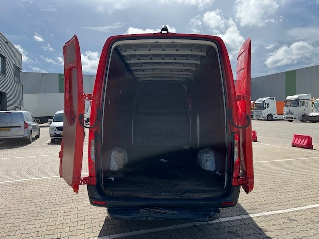 Mercedes-Benz Sprinter 311 / 2.2 CDI / L3 H2 / Automatic / APK-TUV 02-26 - Легковий фургон: фото 5 Mercedes-Benz Sprinter 311 / 2.2 CDI / L3 H2 / Automatic / APK-TUV 02-26 - Легковий фургон: фото 5