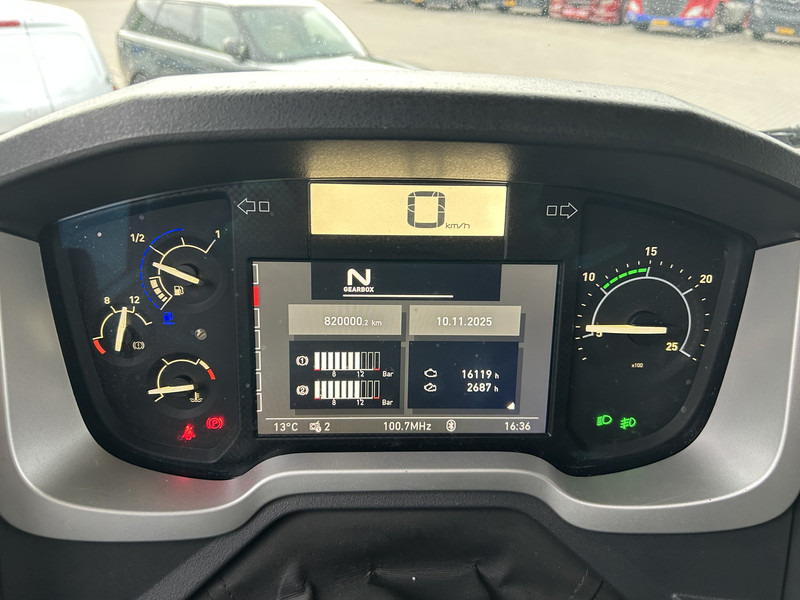 Renault T 380 Comfort / 820 dkm / Curtainside / Loadlift / APK TUV 02-26 - Тентована вантажівка: фото 4 Renault T 380 Comfort / 820 dkm / Curtainside / Loadlift / APK TUV 02-26 - Тентована вантажівка: фото 4