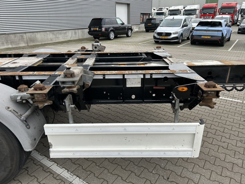 Renders Euro 800 / Container 20 - 30 - 40 - 45 ft / Drum / APK TUV 09-26 - Контейнеровоз/ Змінний кузов напівпричіп: фото 4 Renders Euro 800 / Container 20 - 30 - 40 - 45 ft / Drum / APK TUV 09-26 - Контейнеровоз/ Змінний кузов напівпричіп: фото 4