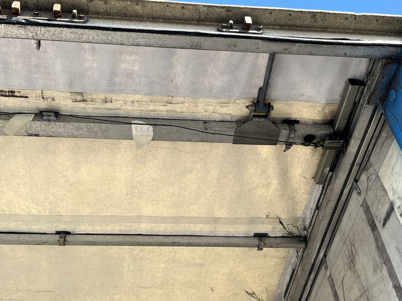 Samro ST 39 WH / Curtainside / 3 axle BPW Disk / NL Trailer - Тентований напівпричіп: фото 4 Samro ST 39 WH / Curtainside / 3 axle BPW Disk / NL Trailer - Тентований напівпричіп: фото 4