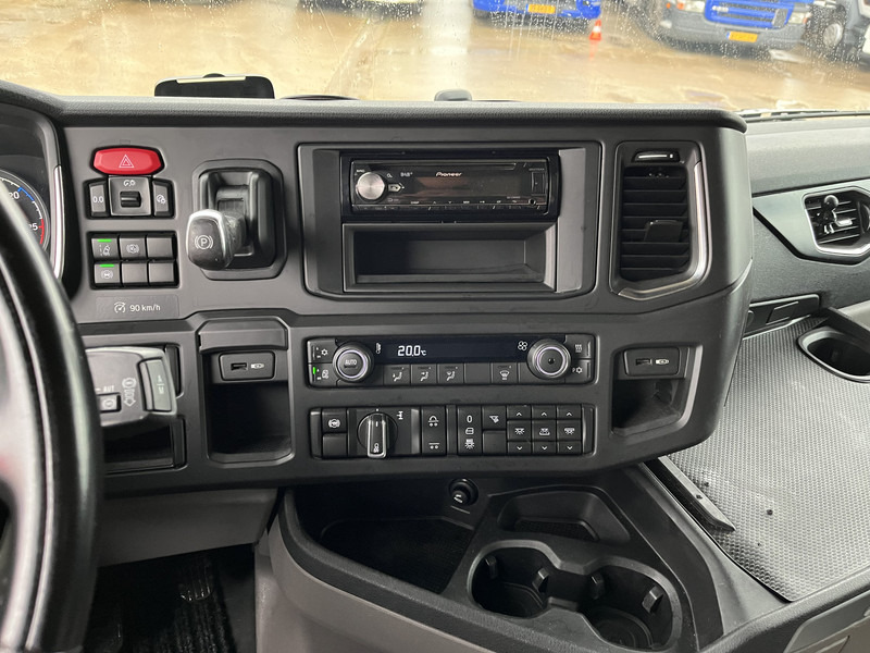 Scania R410 Highline / BDF Box + Wecon AWZ 218 / BDF Box / 448 dkm / NL Truck + Trailer - Вантажівка з закритим кузовом: фото 5 Scania R410 Highline / BDF Box + Wecon AWZ 218 / BDF Box / 448 dkm / NL Truck + Trailer - Вантажівка з закритим кузовом: фото 5