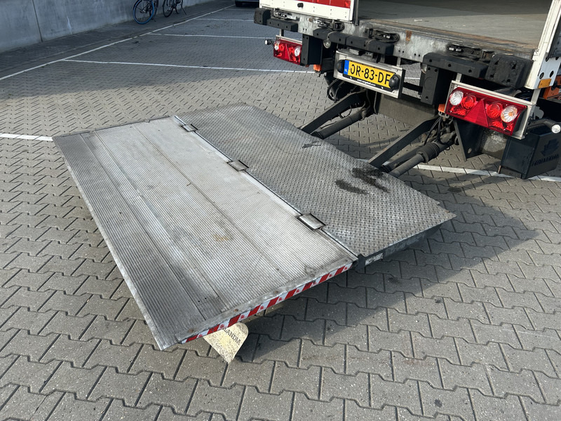 Schmitz Cargobull SCB S3B / Box / Loadlift / 2x Liftas / APK 03-26 - Закритий кузов напівпричіп: фото 5 Schmitz Cargobull SCB S3B / Box / Loadlift / 2x Liftas / APK 03-26 - Закритий кузов напівпричіп: фото 5