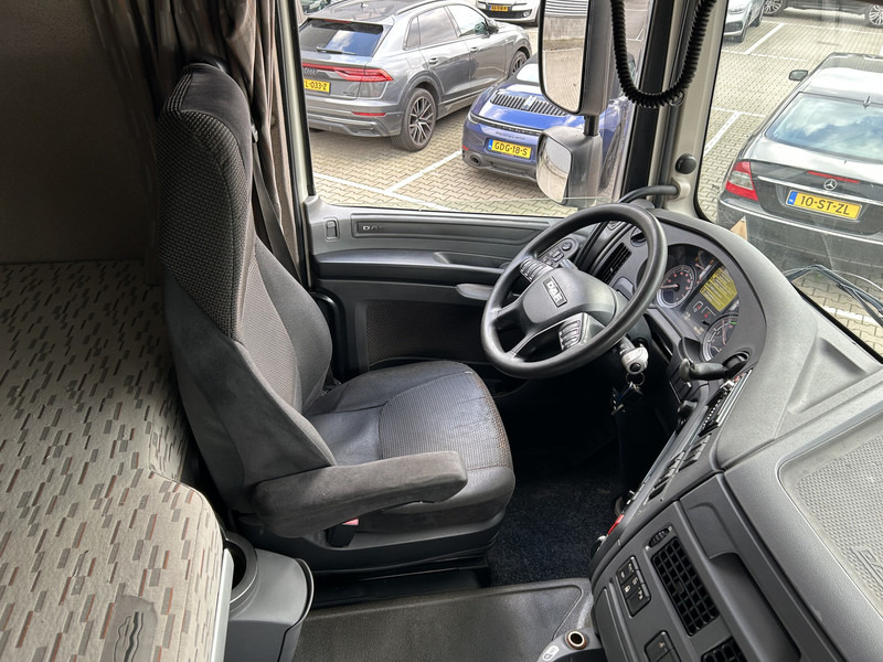 DAF XF 440 FT SC / Smart Tacho V2 / 2 Tanks / Stand Klima - Тягач: фото 3 DAF XF 440 FT SC / Smart Tacho V2 / 2 Tanks / Stand Klima - Тягач: фото 3