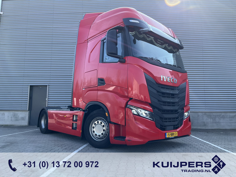 Iveco S-Way AT 420 / Full LED / 569 dkm / 2 Tanks / 2 Fridge / APK TUV 03-26 - Тягач: фото 1 Iveco S-Way AT 420 / Full LED / 569 dkm / 2 Tanks / 2 Fridge / APK TUV 03-26 - Тягач: фото 1