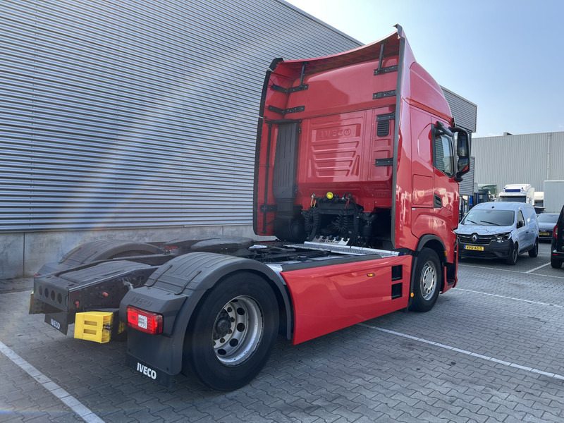 Iveco S-Way AT 420 / Full LED / 569 dkm / 2 Tanks / 2 Fridge / APK TUV 03-26 - Тягач: фото 2 Iveco S-Way AT 420 / Full LED / 569 dkm / 2 Tanks / 2 Fridge / APK TUV 03-26 - Тягач: фото 2