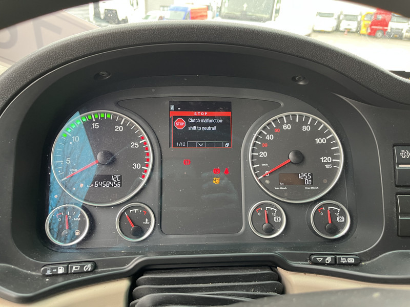 MAN TGX 18.460 XXL / Motor Defect -> Not Running / Retarder / 645 dkm / 2 Tanks - Тягач: фото 4 MAN TGX 18.460 XXL / Motor Defect -> Not Running / Retarder / 645 dkm / 2 Tanks - Тягач: фото 4