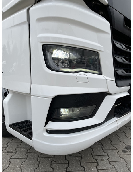 Тягач MAN TGX 18.470 GX / ZF Retarder / Full LED / 2 Tanks / APK TUV 01-26: фото 11
