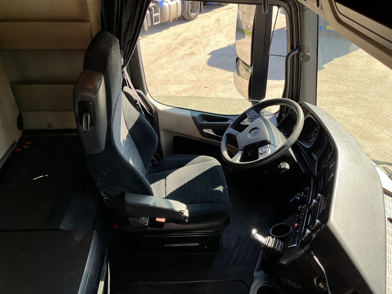 Mercedes-Benz Actros 1842 Streamspace / 937 dkm / 2 Tanks / NL Truck - Тягач: фото 3 Mercedes-Benz Actros 1842 Streamspace / 937 dkm / 2 Tanks / NL Truck - Тягач: фото 3
