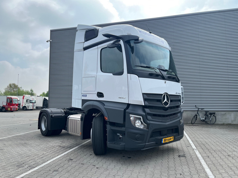 Mercedes-Benz Actros 1940 Streamspace / NL truck - Тягач: фото 1 Mercedes-Benz Actros 1940 Streamspace / NL truck - Тягач: фото 1