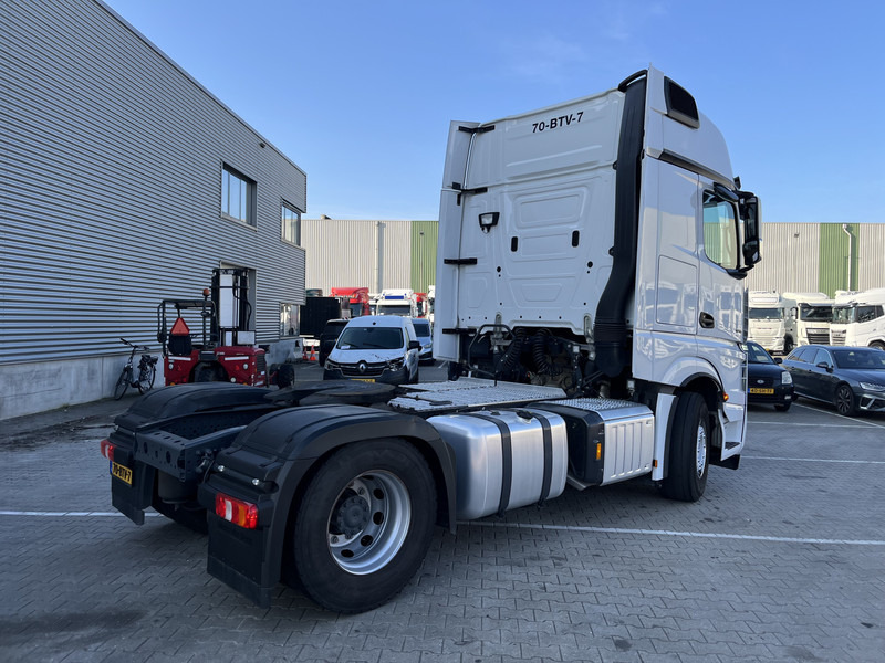 Mercedes-Benz Actros L 1845 Gigaspace / 2 Tanks / Stand Klima / APK 04-26 - Тягач: фото 2 Mercedes-Benz Actros L 1845 Gigaspace / 2 Tanks / Stand Klima / APK 04-26 - Тягач: фото 2