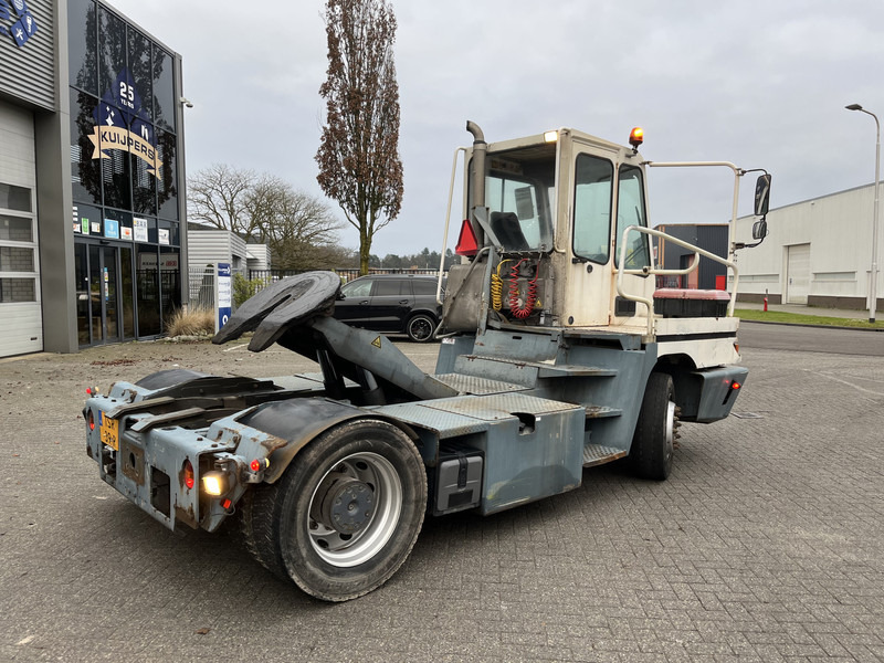 Terberg YT 182 / Cummins - Allison / 2007 / Terminal Tractor - Тягач: фото 2 Terberg YT 182 / Cummins - Allison / 2007 / Terminal Tractor - Тягач: фото 2