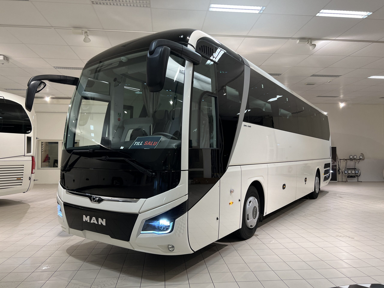 MAN Lions Coach R07 Euro 6E - Туристичний автобус: фото 3 MAN Lions Coach R07 Euro 6E - Туристичний автобус: фото 3