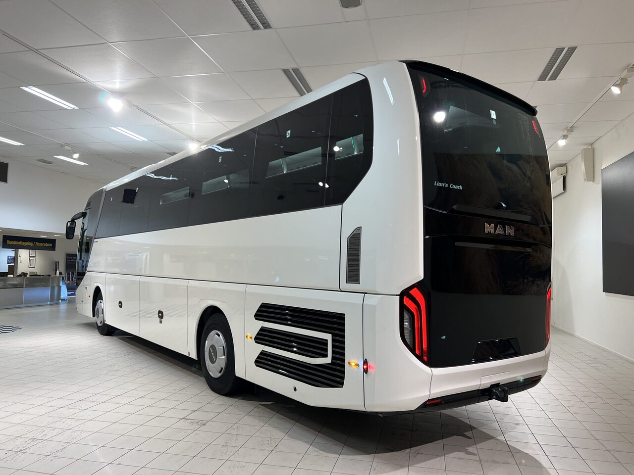 MAN Lions Coach R07 Euro 6E - Туристичний автобус: фото 4 MAN Lions Coach R07 Euro 6E - Туристичний автобус: фото 4