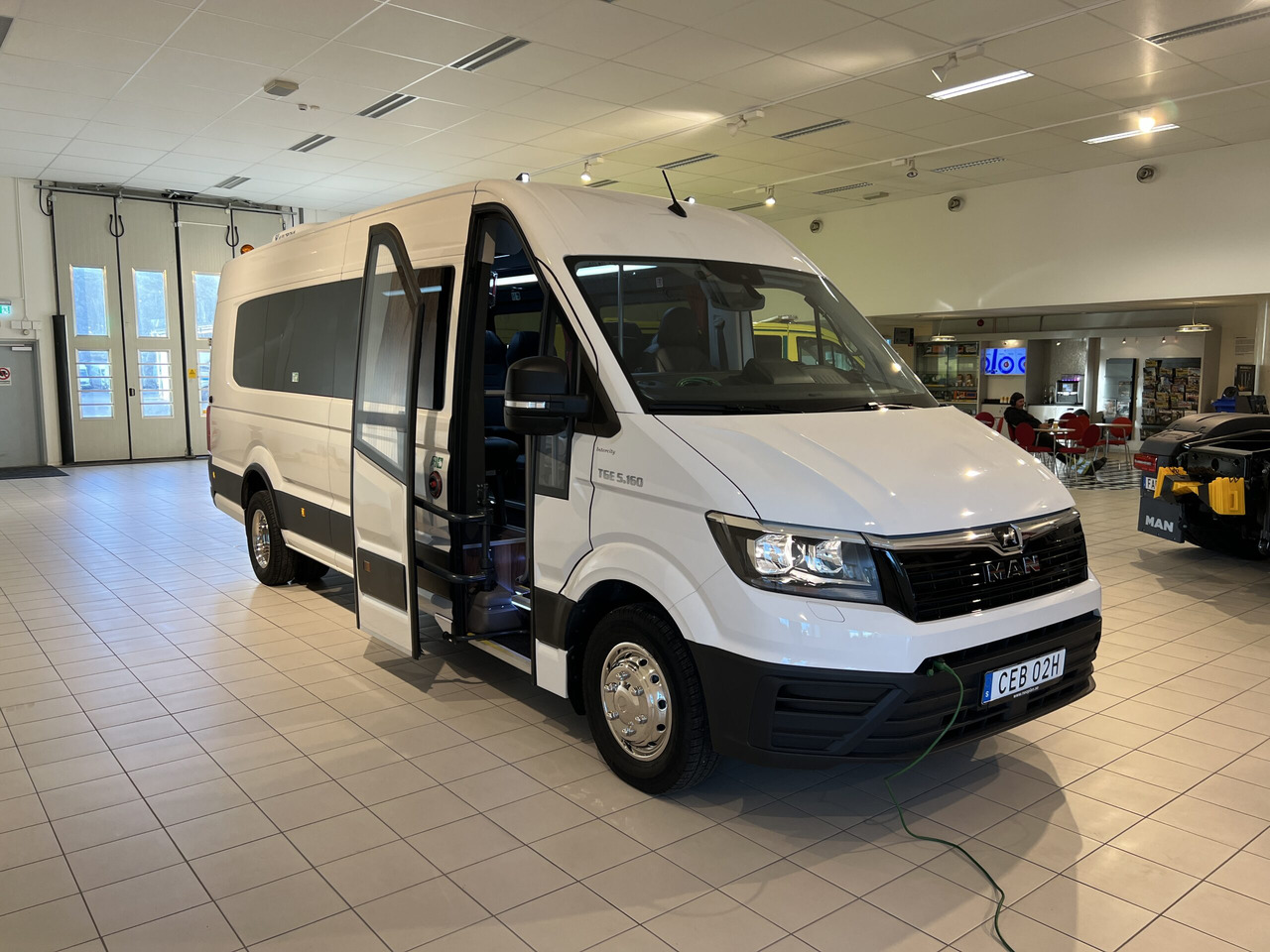 MAN TGE Businessline / VIP - Мікроавтобус, Пасажирський фургон: фото 1 MAN TGE Businessline / VIP - Мікроавтобус, Пасажирський фургон: фото 1
