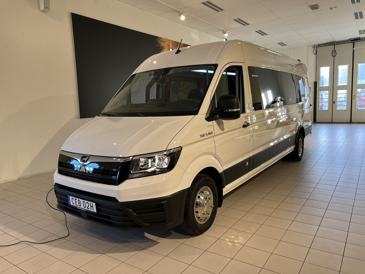 MAN TGE Businessline / VIP - Мікроавтобус, Пасажирський фургон: фото 2 MAN TGE Businessline / VIP - Мікроавтобус, Пасажирський фургон: фото 2