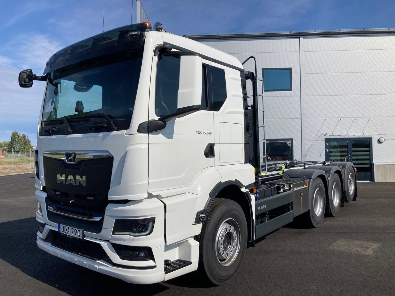 TGS 35.510 8×4-4 JOAB Lastväxlare - Гаковий мультиліфт вантажівка: фото 1 TGS 35.510 8×4-4 JOAB Lastväxlare - Гаковий мультиліфт вантажівка: фото 1