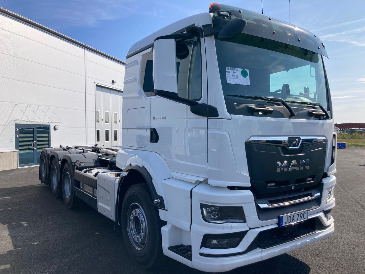 TGS 35.510 8×4-4 JOAB Lastväxlare - Гаковий мультиліфт вантажівка: фото 2 TGS 35.510 8×4-4 JOAB Lastväxlare - Гаковий мультиліфт вантажівка: фото 2