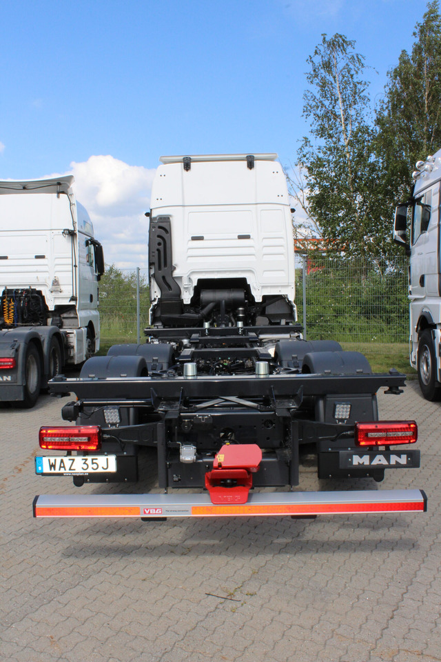 Växelflak MAN TGX 26.520 6X2-4 LL - Контейнеровоз/ Змінний кузов вантажівка: фото 2 Växelflak MAN TGX 26.520 6X2-4 LL - Контейнеровоз/ Змінний кузов вантажівка: фото 2