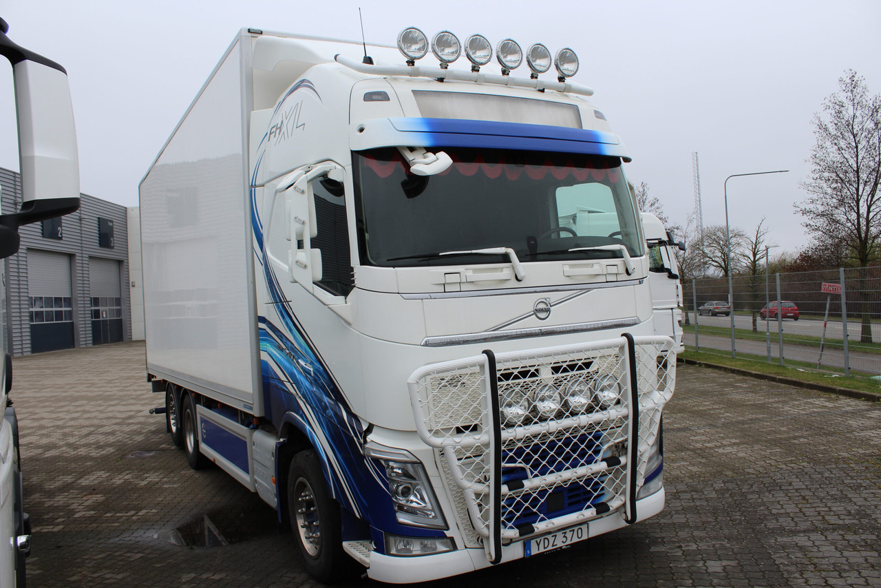 Volvo FH Fjärr - Вантажівка з закритим кузовом: фото 2 Volvo FH Fjärr - Вантажівка з закритим кузовом: фото 2