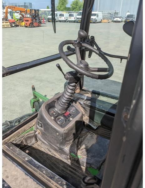 John Deere 1515 - Лісовий мульчер: фото 5 John Deere 1515 - Лісовий мульчер: фото 5