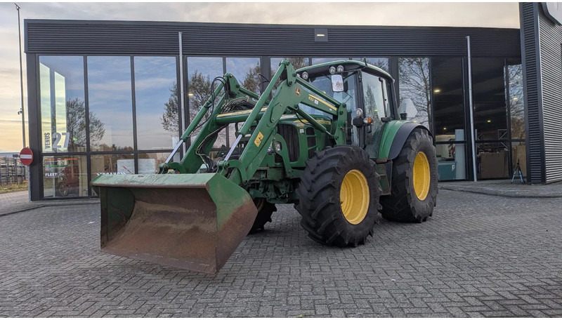 John Deere 6230 PREMIUM 6230 PREMIUM - Трактор: фото 2 John Deere 6230 PREMIUM 6230 PREMIUM - Трактор: фото 2