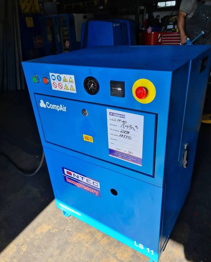 Kompresor śrubowy COMPAIR LS 11, 11 kw - Повітряний компресор: фото 1 Kompresor śrubowy COMPAIR LS 11, 11 kw - Повітряний компресор: фото 1