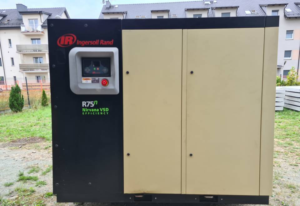 Kompresor śrubowy INGERSOLL RAND NIRVANA R75N - Повітряний компресор: фото 2 Kompresor śrubowy INGERSOLL RAND NIRVANA R75N - Повітряний компресор: фото 2