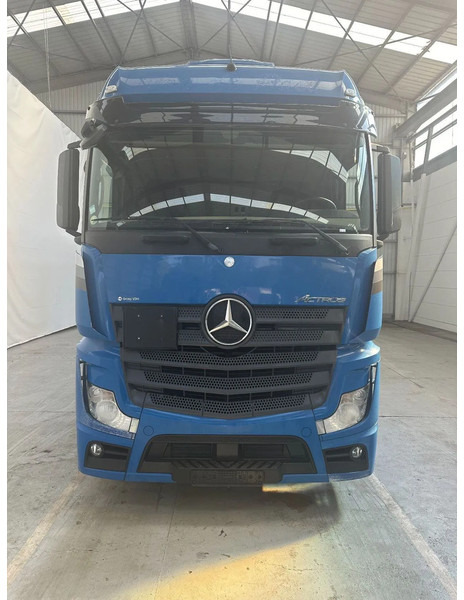 Mercedes-Benz Actros 2642 6x2 - Тентована вантажівка: фото 5 Mercedes-Benz Actros 2642 6x2 - Тентована вантажівка: фото 5