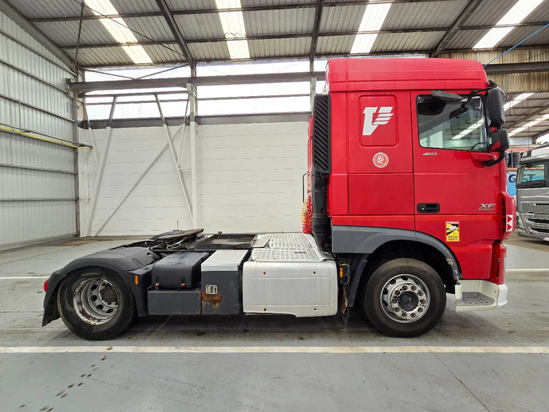 DAF XF 460 SPACECAB / RETARDER /MANUEL - Тягач: фото 5 DAF XF 460 SPACECAB / RETARDER /MANUEL - Тягач: фото 5