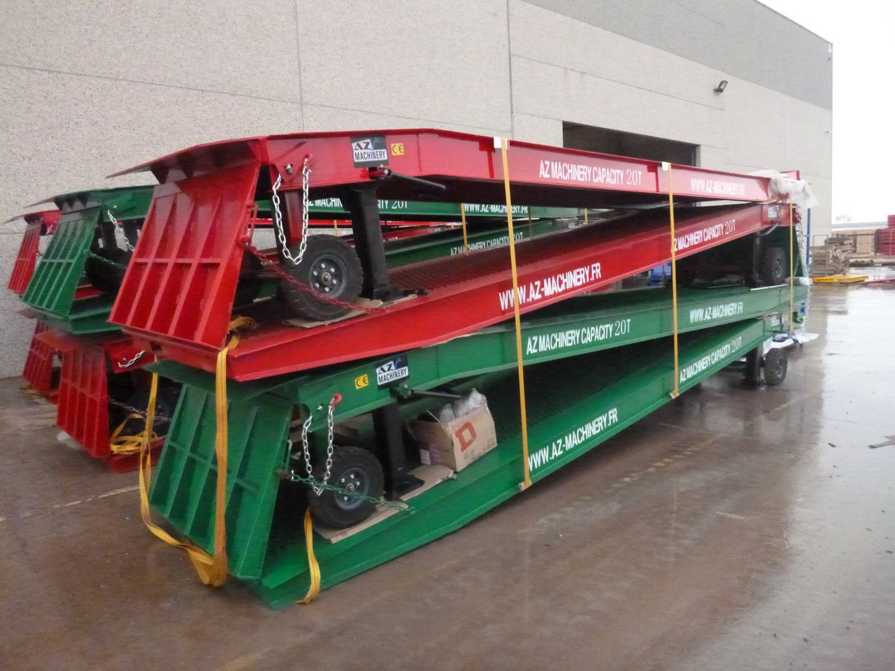 **RENTAL** Large Mobile dock ramp, uncouplable AZ RAMP - KING VERSION, BIG FOOT LLO 20 T - Навантажувальна рампа: фото 4 **RENTAL** Large Mobile dock ramp, uncouplable AZ RAMP - KING VERSION, BIG FOOT LLO 20 T - Навантажувальна рампа: фото 4