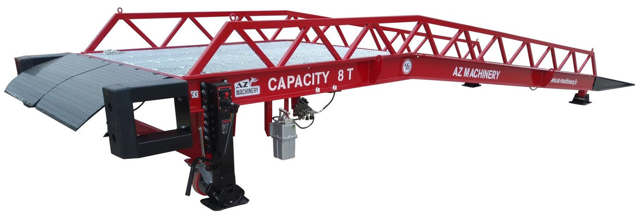 **RENTAL** Loading Ramp with with hydraulic tilting bridge - AZ RAMP - STAR- 8T. 8 ton capacity - Навантажувальна рампа: фото 1 **RENTAL** Loading Ramp with with hydraulic tilting bridge - AZ RAMP - STAR- 8T. 8 ton capacity - Навантажувальна рампа: фото 1