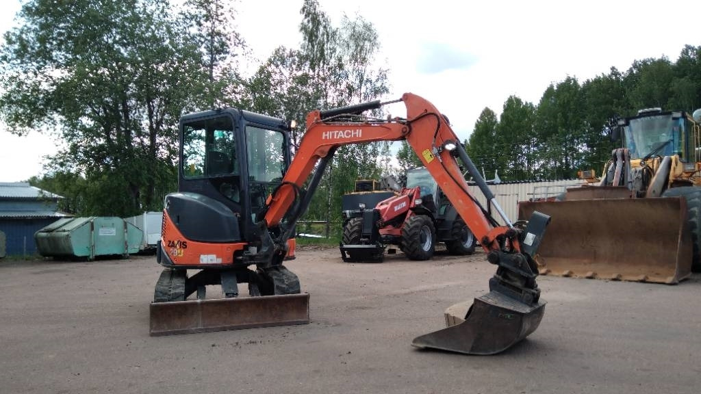 Hitachi ZX 29 U-3 CLR - Міні-екскаватор: фото 1 Hitachi ZX 29 U-3 CLR - Міні-екскаватор: фото 1