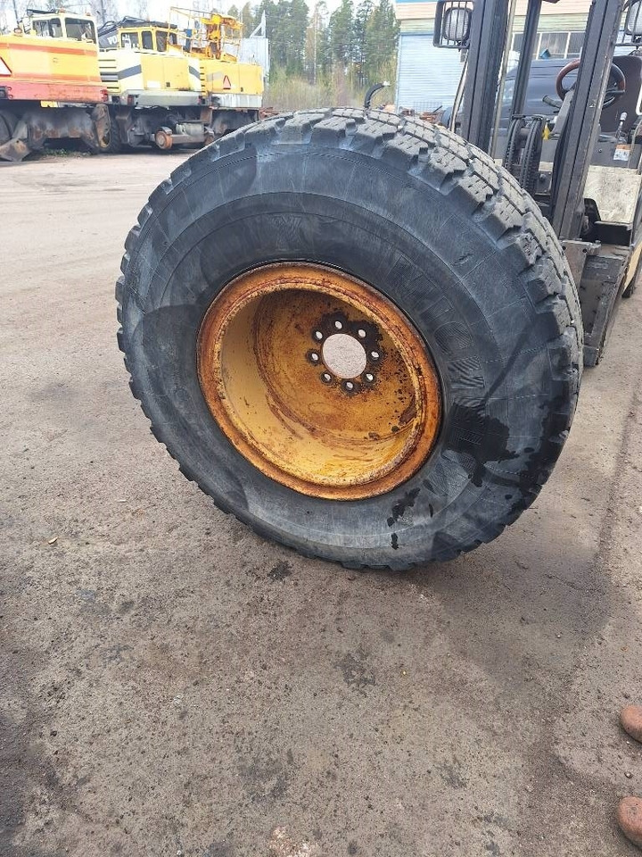 Michelin 17.5R-25 Renkaat 4kpl - Шина в категорії Будівельна техніка: фото 3 Michelin 17.5R-25 Renkaat 4kpl - Шина в категорії Будівельна техніка: фото 3