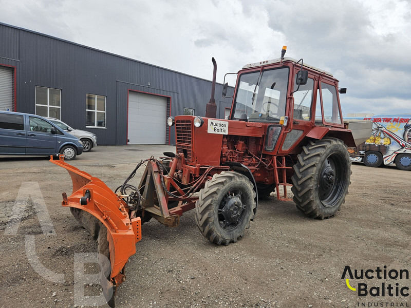 Belarus MTZ 82 - Трактор: фото 1 Belarus MTZ 82 - Трактор: фото 1
