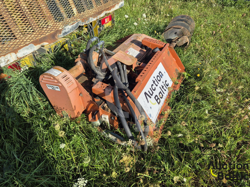 Bobcat FC 155 - Дробарка для лісництва: фото 2 Bobcat FC 155 - Дробарка для лісництва: фото 2