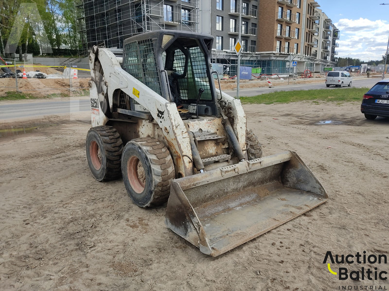 Bobcat S 250 - Міні-навантажувач: фото 1 Bobcat S 250 - Міні-навантажувач: фото 1
