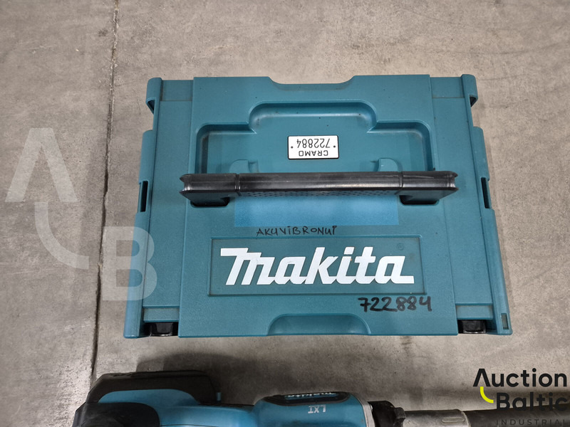 Makita DVR450 - Будівельна техніка: фото 3 Makita DVR450 - Будівельна техніка: фото 3