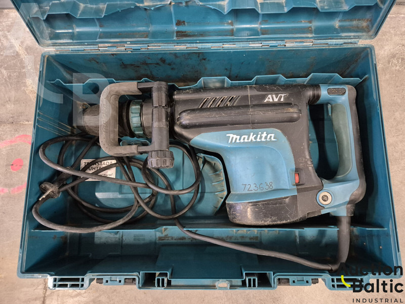 Makita HM1213C - Будівельна техніка: фото 1 Makita HM1213C - Будівельна техніка: фото 1