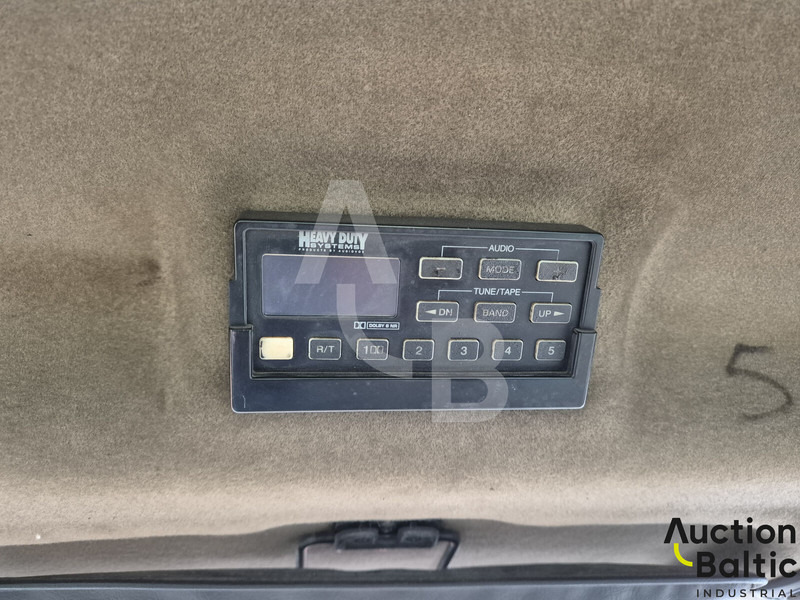 Колісний навантажувач Case 621 D: фото 9