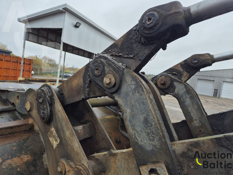 Колісний навантажувач Case 621 D: фото 14