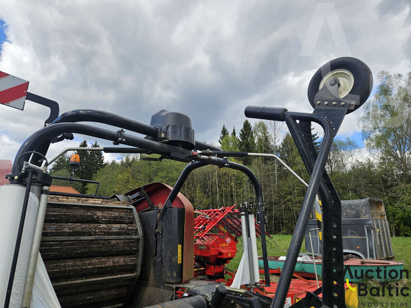 Case IH RB545Silage - Прес-підбирач рулонний: фото 4 Case IH RB545Silage - Прес-підбирач рулонний: фото 4