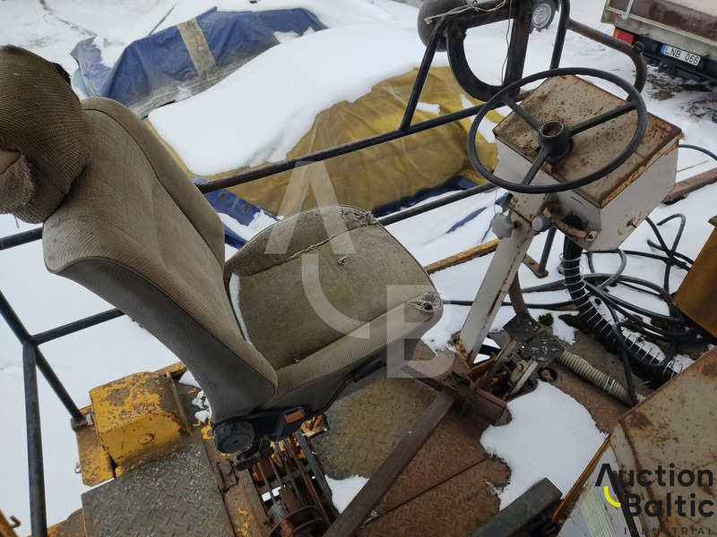 Demag DF 120 P - Асфальтоукладач: фото 5 Demag DF 120 P - Асфальтоукладач: фото 5